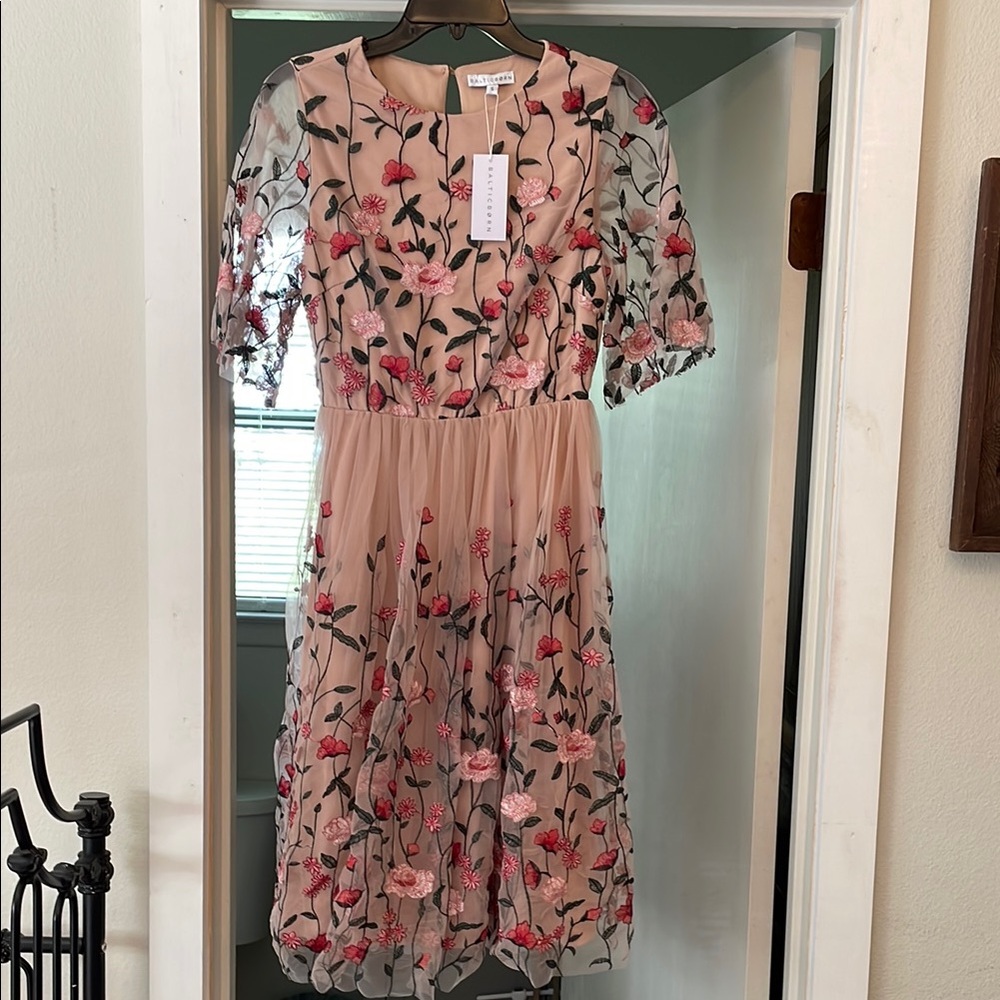 New Floral Embroidered Pink Dress